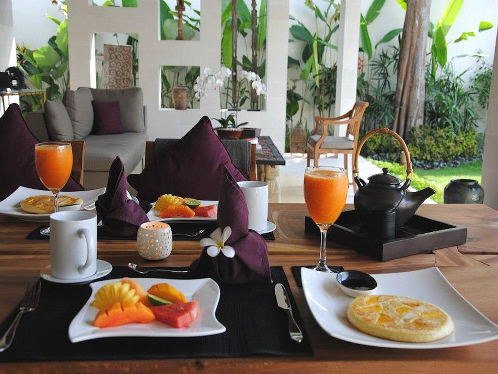 Villa Bali Asri Batubelig Seminyak Szoba fotó