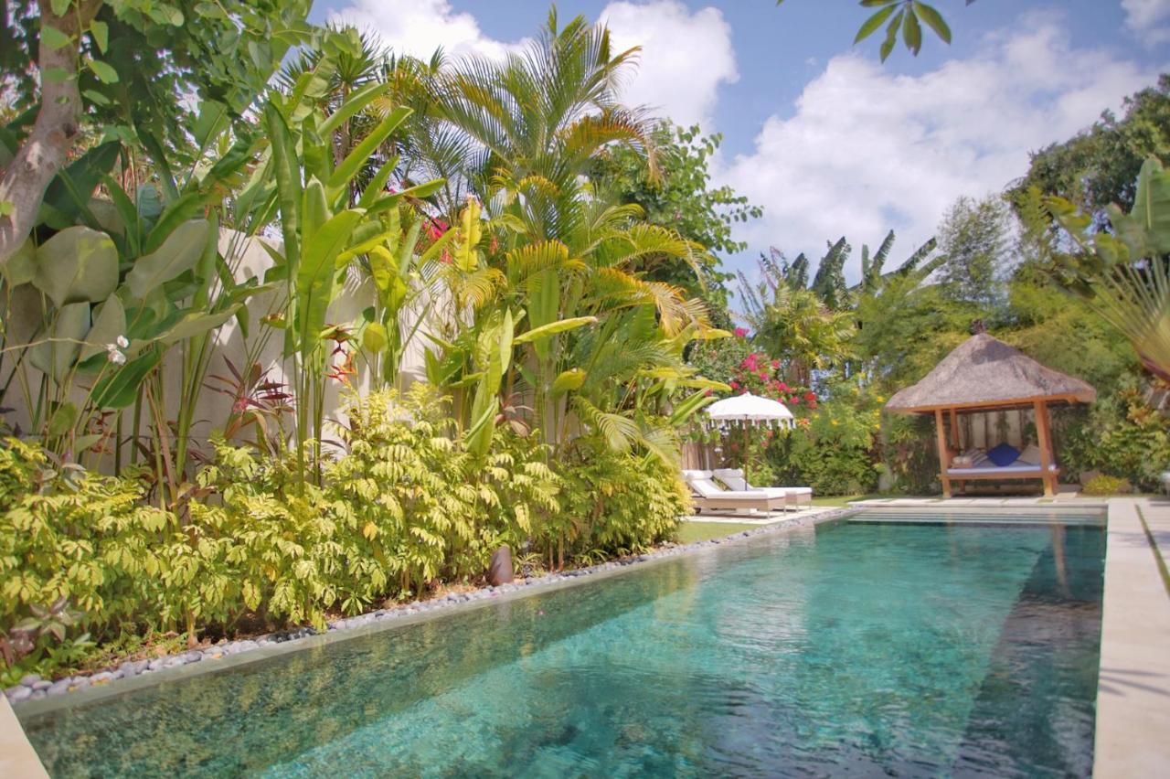 Villa Bali Asri Batubelig Seminyak Kültér fotó