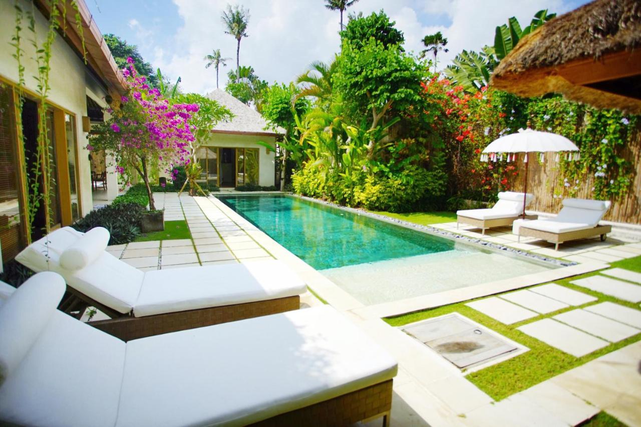 Villa Bali Asri Batubelig Seminyak Kültér fotó