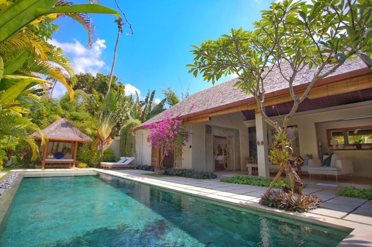 Villa Bali Asri Batubelig Seminyak Kültér fotó